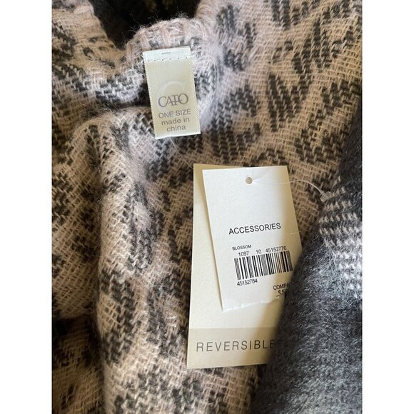 New! CATO Pink Gray One Size Reversible Scarf Shawl Wrap Soft Lightweight Plaid - Picture 3 of 9